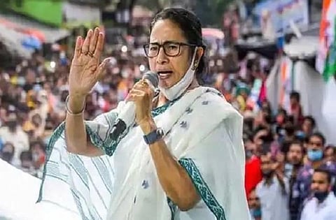 இன்று பவானிபூர் இடைத்தேர்தல்: மம்தா பானர்ஜி போட்டி!