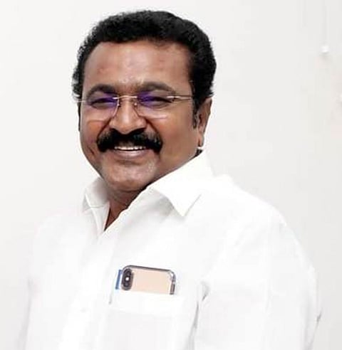 கொலை வழக்கில் தலைமறைவான  திமுக எம்.பி இன்று கோர்ட்டில் சரண்!