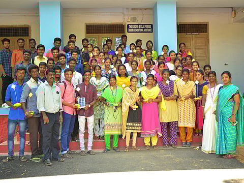 அய்ய நாடார் ஜானகியம்மாள் கல்லூரி மாணவ, மாணவியர்