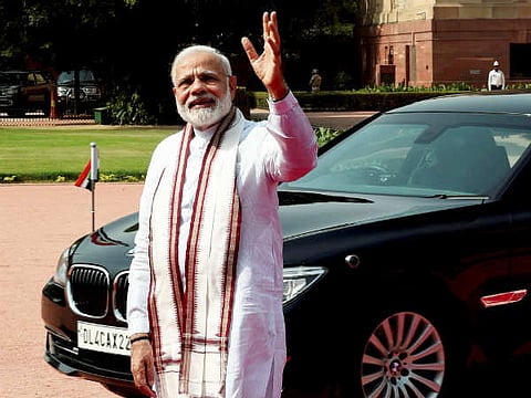 அணுகுண்டு துளைக்காது: பிரதமர் மோடி பயணிக்கும் புத்தம்புது மேபெக் கார்!