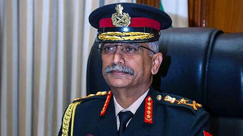 முப்படைகளின் தலைமை தளபதி: தற்காலிகமாக ராணுவ தளபதி நரவனே நியமனம்!