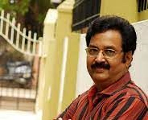 முகநூல் என்பது அவரவர் சொந்த பத்திரிகை! எழுத்தாளர்  பட்டுக்கோட்டை பிரபாகர் பேட்டி!.