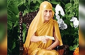 வரம் தரும் அன்னையே வணங்கினோம் உன்னையே!