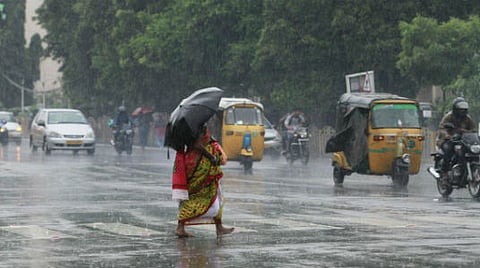 தமிழகத்தில் கனமழை எச்சரிக்கை