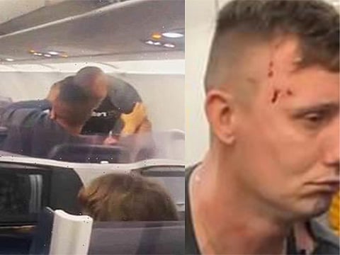 விமானத்தில் பயணியை சரமாரி குத்து; மைக் டைசன் அதிரடி!