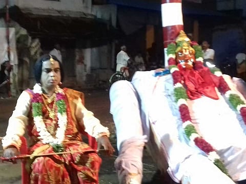 சகுனியும் நானே… பாஞ்சாலியும் நானே… நாகக் கன்னியும் நானே… திரௌபதியும் நானே…