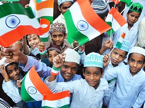 மதரஸாக்களில் தேசிய கீதம் கட்டாயம்; உத்தரபிரதேச அரசு உத்தரவு!