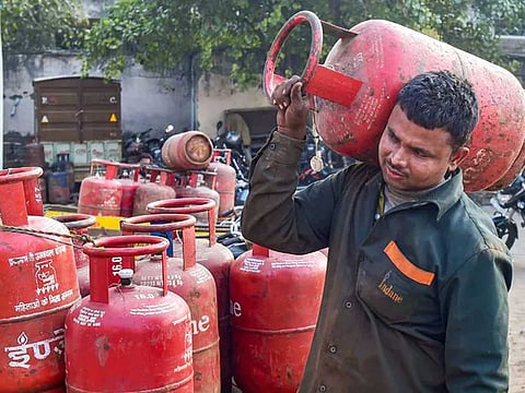 சமையல் கேஸ் சிலிண்டர் விலை மீண்டும் உயர்வு!