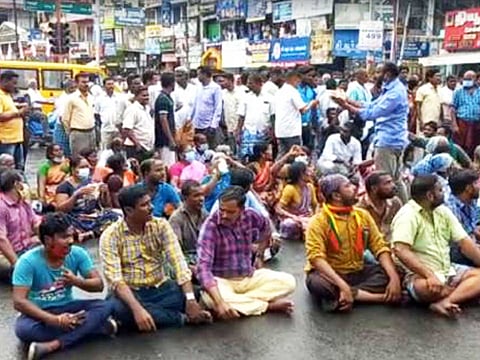 பெற்றோரிடம் கட்டாயக் கையெழுத்து; தனியார் பள்ளி சர்ச்சை!