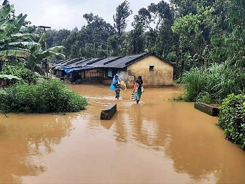 நீலகிரிக்கு ரெட் அலர்ட்: அதிகன மழை எச்சரிக்கை!