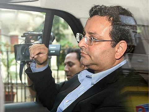 டாடா குழும முன்னாள் தலைவர் : கார் விபத்தில் பலி!