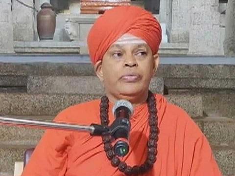 பாலியல் குற்றச்சாட்டு: கர்நாடக மடாதிபதி கைது!