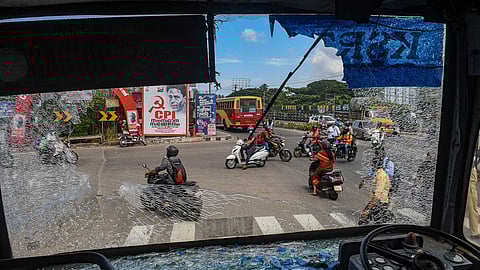 பாப்புலர் ஃப்ரண்ட் ஆஃப் இந்தியா: கேரளா வன்முறை!