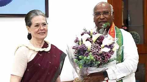 சோனியா காந்தி - மல்லிகார்ஜுன கார்கே