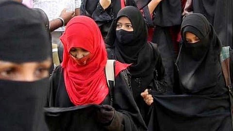 முகத்திரை போராட்டம்