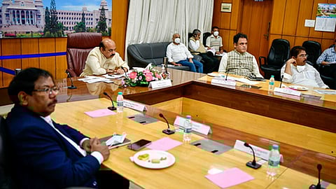 கர்நாடக அரசு