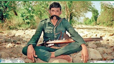 வீரப்பன் வழக்குகள் அனகோண்டா பாம்பு வாலாய் நீள்வது ஏன்?