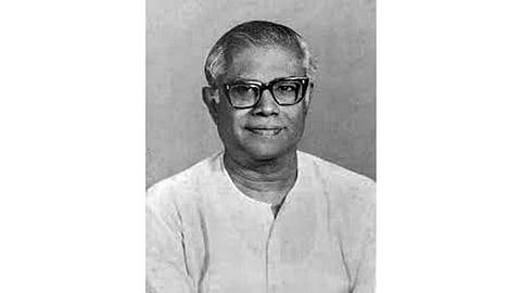 குழந்தைக் கவிஞரைப் போற்றி வணங்குகிறது கல்கி குழுமம்