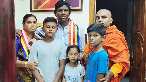 சாய் தீனா