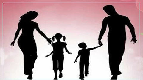 யார் இந்தப் பெற்றோர்?