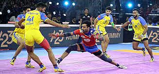 அதிரடி காட்டி அரையிறுதிக்கு முன்னேறிய தமிழ் தலைவாஸ்!