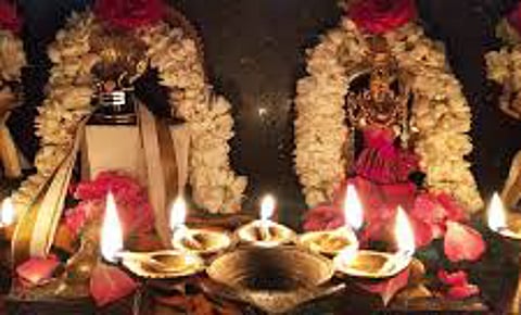 கார்த்திகை தீபம் ஜொலிக்க…