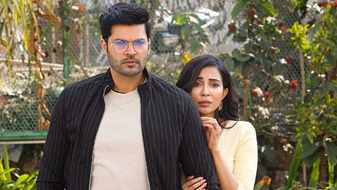 கணேஷ் வெங்கட்ராம் - பார்வதி நாயர்