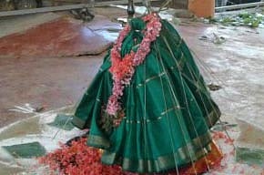 அணைக்குக் காவலான பேச்சியம்மன்!