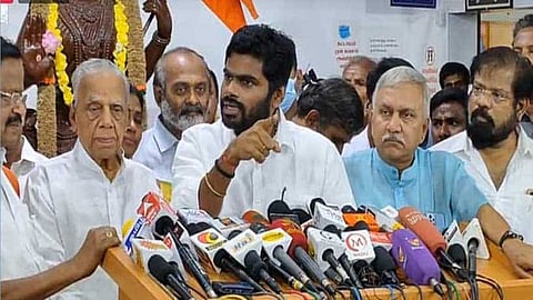 சு.சுவாமி பற்றிய கேள்வியால் டென்ஷனான அண்ணாமலை