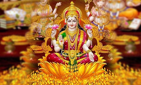 மகாலட்சுமியை வீட்டுக்குள் வரவழைக்கும் ஒருவரி மந்திரம்!