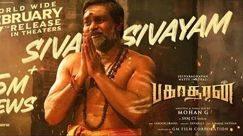 அண்ணன் செல்வராகவனுடன் மோதும் தனுஷ்!