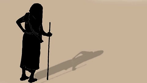 புகார் அளிக்க வந்த மூதாட்டியை இப்படியா தரக்குறைவாகப் பேசி விரட்டுவது? காவலரின் அராஜகம்!