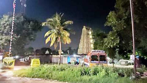 ராமர் கோவில் மரத்தேர் பணி!
