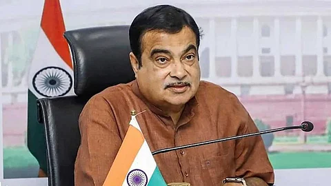 அவர் பிசினஸ் ஸ்டாண்டர்ட் உச்சி மாநாட்டில் பேசியபோது