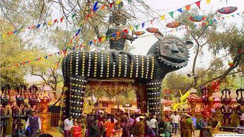 சூரஜ்குண்ட் சர்வதேச கைவினைக் கண்காட்சி மேளா!