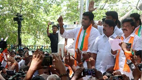 பா ஜ க தலைவர் அண்ணாமலை மீது வழக்கு பதிவு!