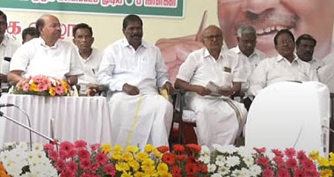 ‘தமிழைத் தேடி’ ராமதாஸின் சென்னை முதல் மதுரை வரை பரப்புரை பயணம்!