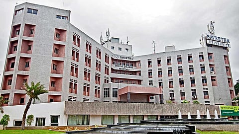 சவிதா பல் மருத்துவக் கல்லூரியின் உலகளாவிய தனிப் பெரும் சாதனை!