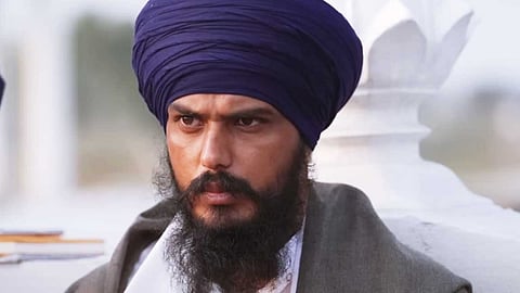 தீவிர போதகர் அம்ரித்பால் காவல்துறையில் சரணடைந்தார், சட்டரீதியான போராட்டம் தொடரும் என குடும்பத்தினர் அறிவிப்பு!