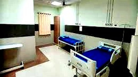 மதுரை ராஜாஜி அரசு மருத்துமனையில் பே வார்டுகள் ! அமைச்சர் மா .சுப்பிரமணியன் திறந்து வைத்தார்!