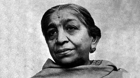 மிக்கி மவுஸ் என்று காந்தியால் செல்லமாக அழைக்கப்பட்டவர் யார் தெரியுமா?