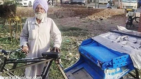 50 ஆண்டுகளாக லாட்டரி சீட்டு வாங்கி, தனது 89 வயதில் இரண்டரை கோடி பரிசு வென்ற நபர்.