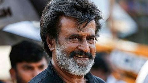 முதல் படத்திலேயே தான் ஒரு தலை சிறந்த இயக்குநர் என்று நிரூபித்திருக்கிறார் ஆர். மந்திரமூர்த்தி - ரஜினி புகழாரம்!