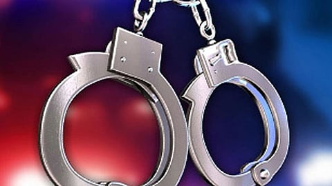 அதிமுக ஆட்சியில் 182 ஏக்கர் நில மோசடியில் ஈடுபட்ட ஐந்து பேர் கைது!