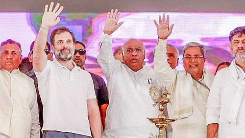 கோலார் கோஷ்டி மோதல் - ராகுல் காந்தியின் பதவியைப் பறித்த கோலார், முதல்வர் வேட்பாளரை முடிவு செய்கிறதா?