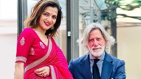 எப்புட்ரா... வெளிநாட்டிலிருந்து வெளியான வேற லெவல் புகைப்படம்!