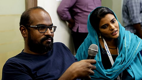 பிரபல நடிகை ஐஷ்வர்யா ராஜேஷ் இல்லத்திற்கு போலீஸ் பாதுகாப்பு!