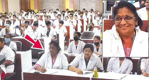 பணி ஓய்வுக்குப் பின்பும் மருத்துவம் படிக்கும் பெண்மணி!