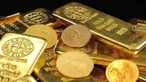 உயரே உயரே பறக்குது...  தங்கமே தங்கம்...!!!