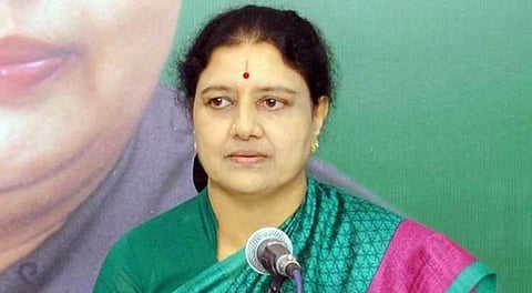 ‘நாடாளுமன்றத் தேர்தலை நாங்கள் ஒன்றாக இணைந்து சந்திப்போம்’ சசிகலா அறிவிப்பு!